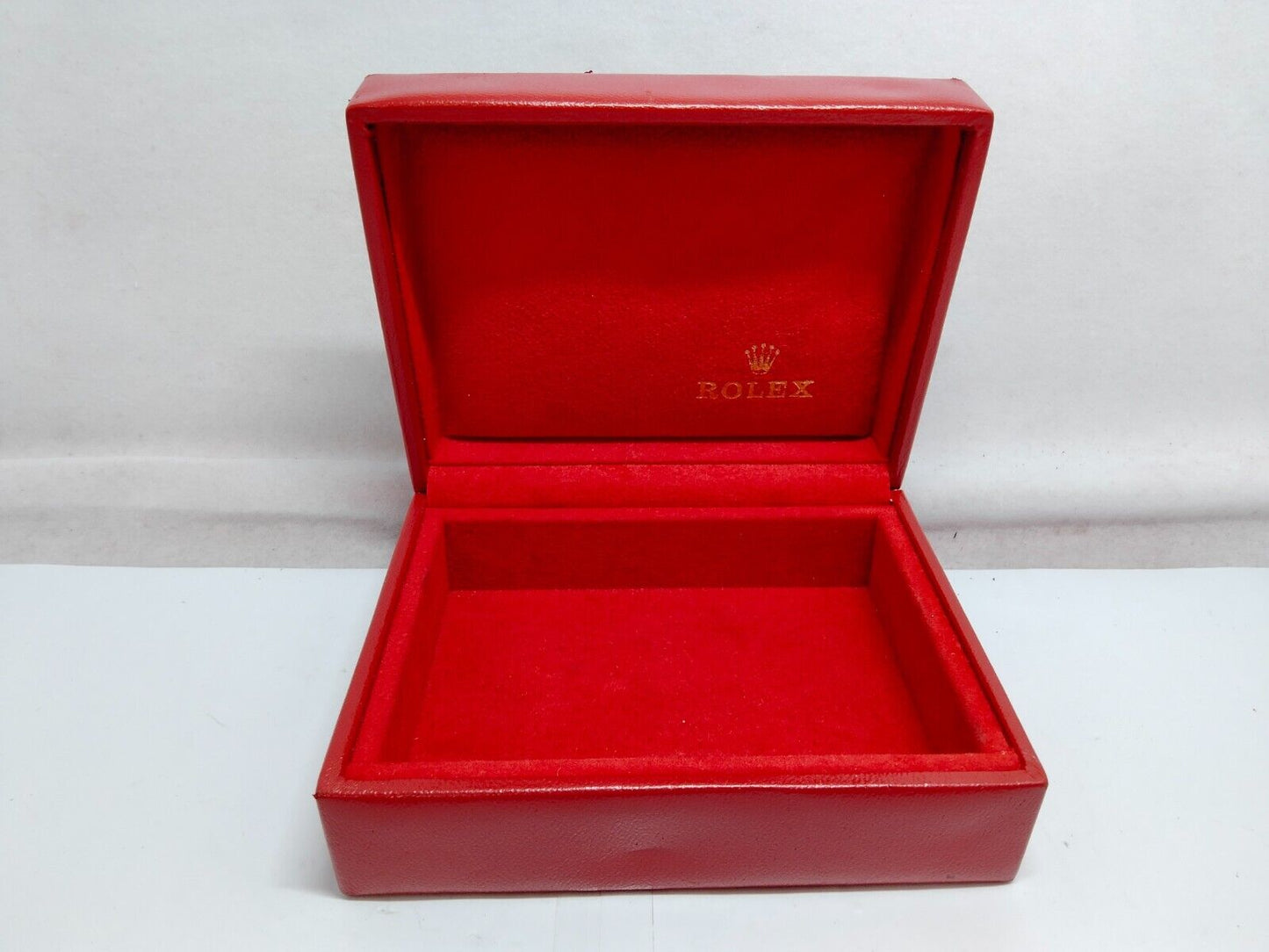 VINTAGE GENUINE ROLEX Caja de reloj roja 14.00.02 sin cojín interior...